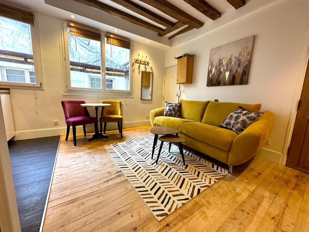 Mytripinparis - Quiet & Fully Renovated Studio Appartamento Parigi
